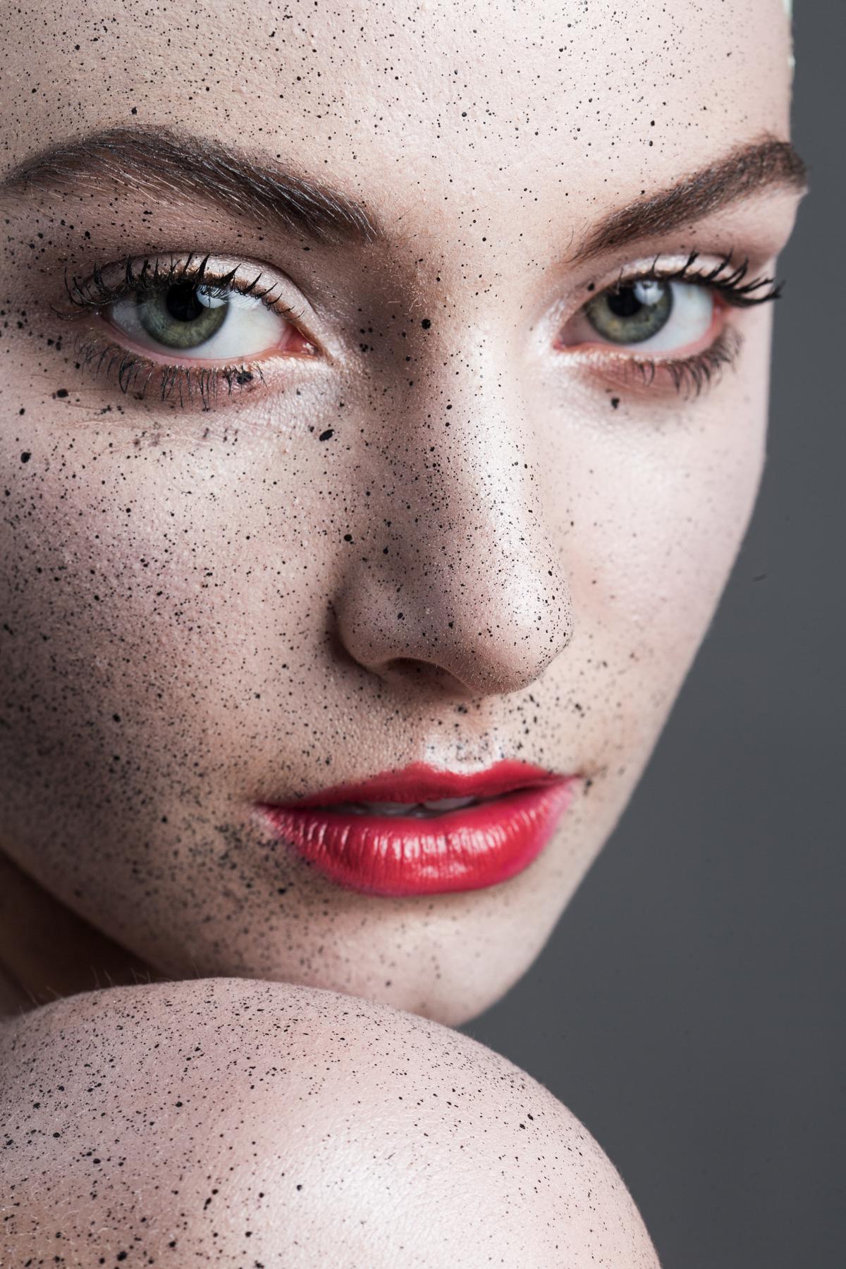 Speckled Makeup