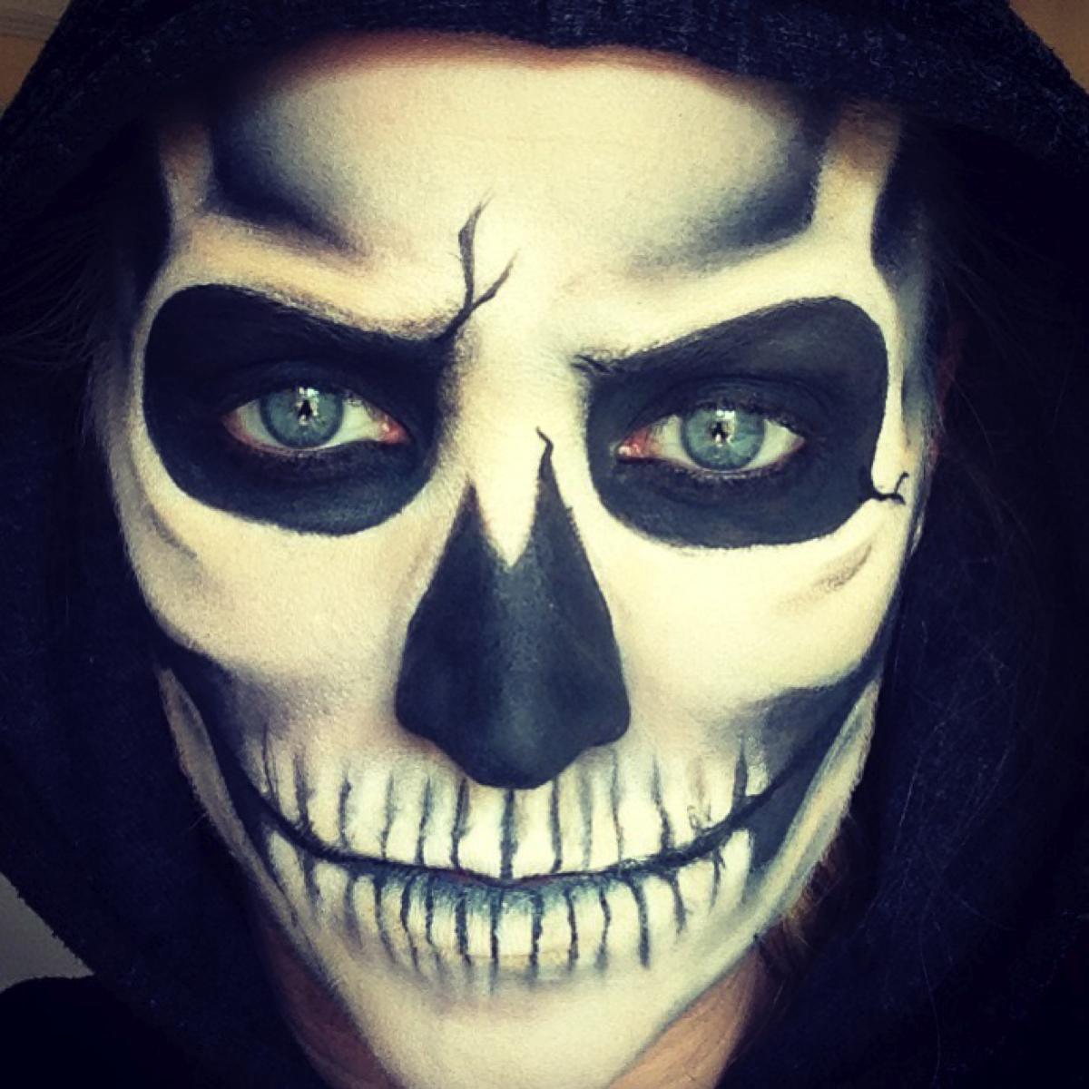 Skull Makeup