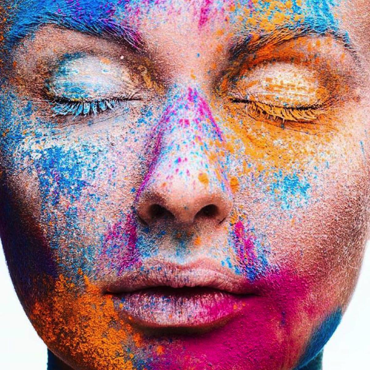 Color Powder Makeup